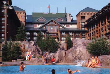 mco_WildernessLodgePool.jpg